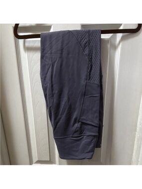 Victoria's Secret Gray Athletic Leggings with Side Pocket